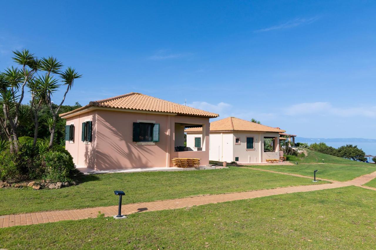 Analipsi Beach Front Villas - Happy Rentals Kastron  Exterior photo