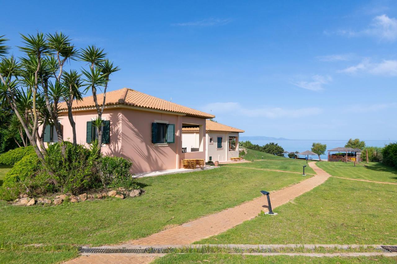 Analipsi Beach Front Villas - Happy Rentals Kastron  Exterior photo